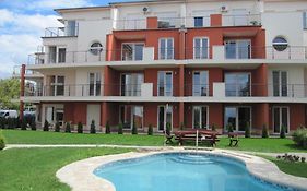 Goldenbeach Deluxe Apartment
